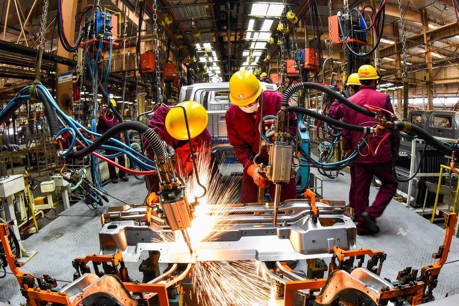 Kiinan valmistus PMI liukuu 50.1 elokuussa